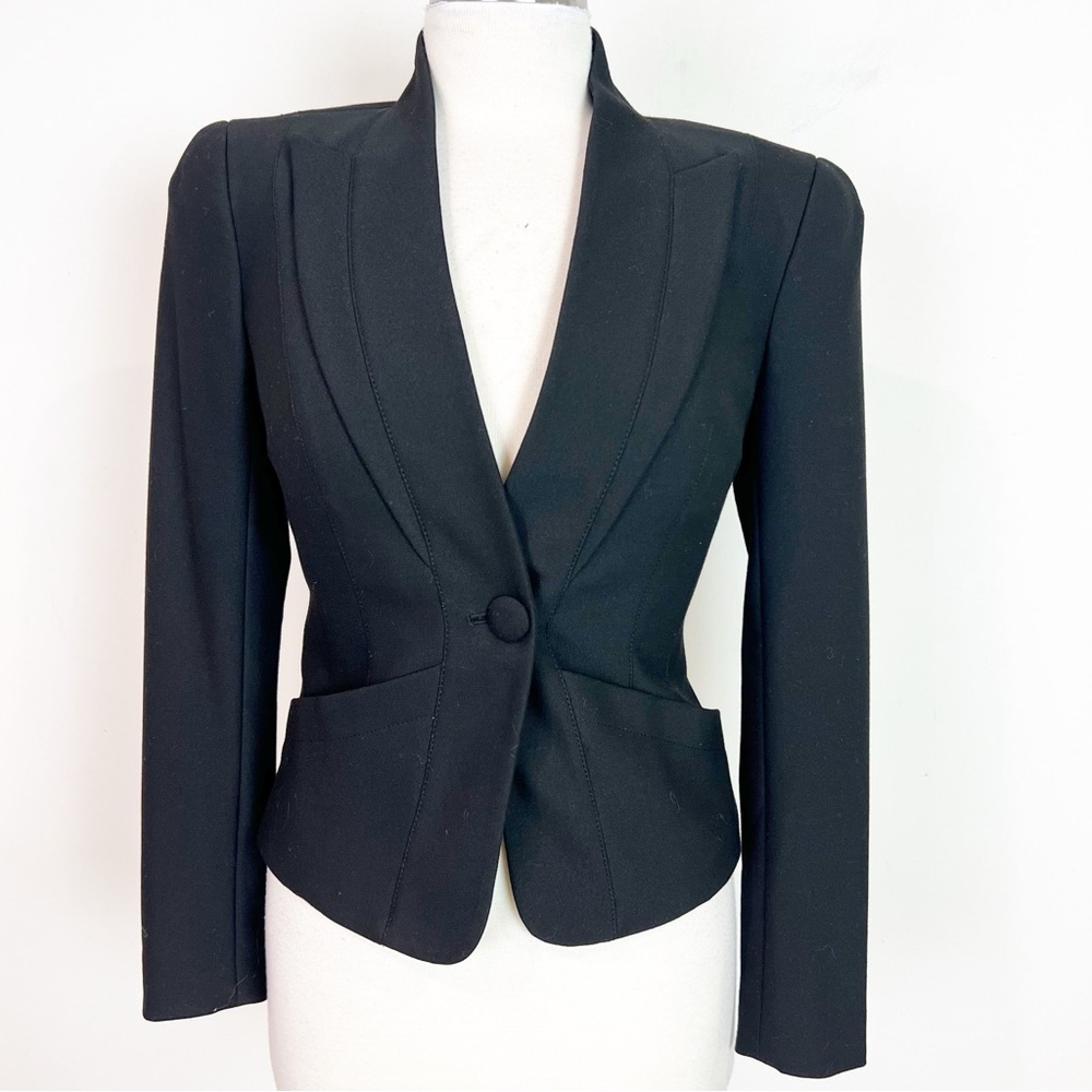 BEBE BLACK ONE BUTTON BLAZER WITH SHOULDER PADS WOMENS SZ 2
